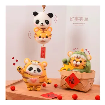 Pequeno tigre boneca panda, Tigre Pendantwool bordados kit de feltro de lãs de agulha de feltragem artesanais de decoração needlecraft DIY feito à mão