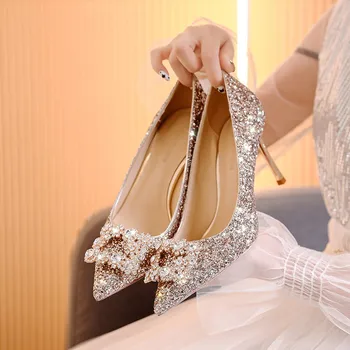 De Ouro De Casamento Sapatos Novos De Casamento Sapatos De Noiva Vestido De Dama De Honra De Cristal Sapatos De Celebridades Sequin Finos Saltos De Calçados Femininos De Salto Alto